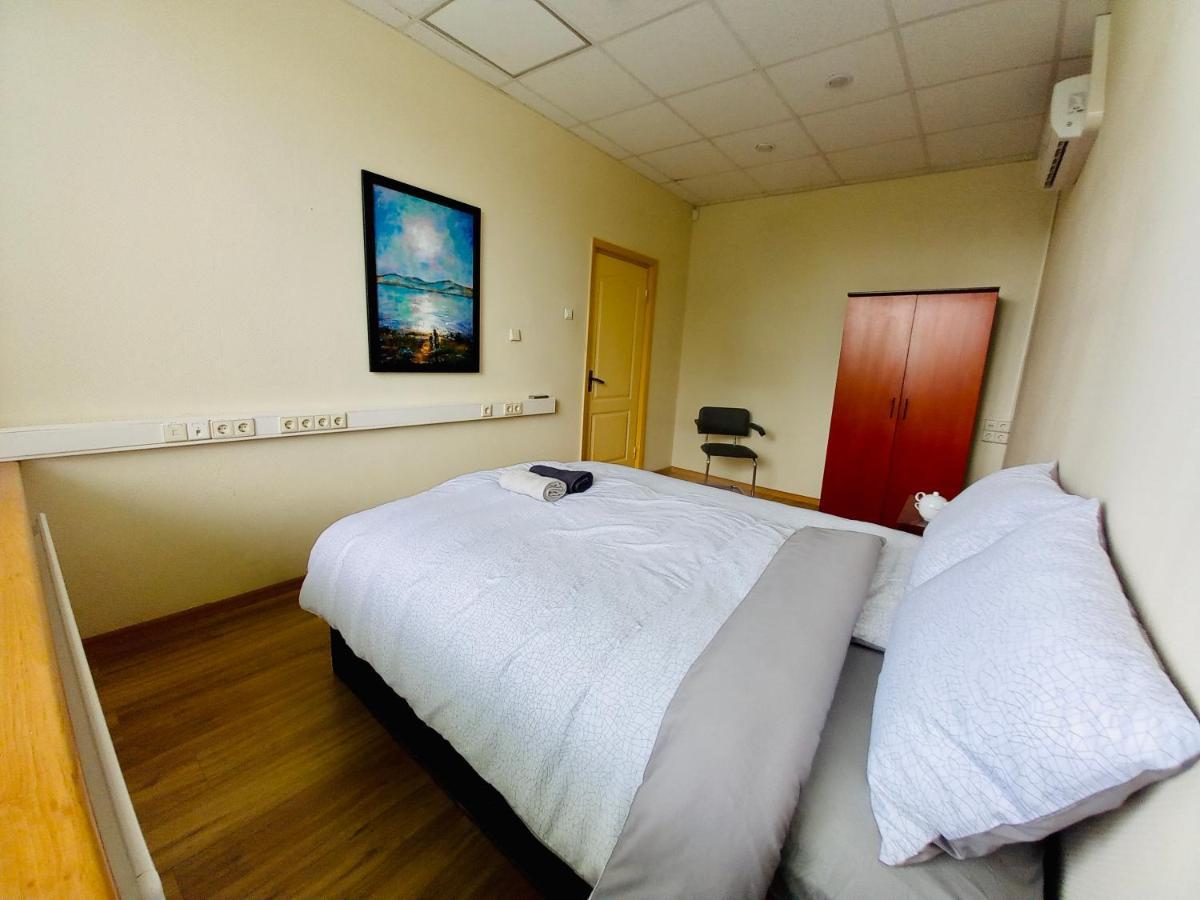 Hostelis R27 Aizpute المظهر الخارجي الصورة