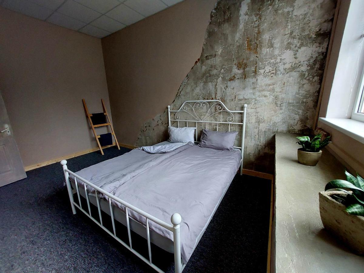 Hostelis R27 Aizpute المظهر الخارجي الصورة