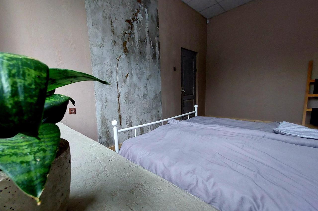 Hostelis R27 Aizpute المظهر الخارجي الصورة